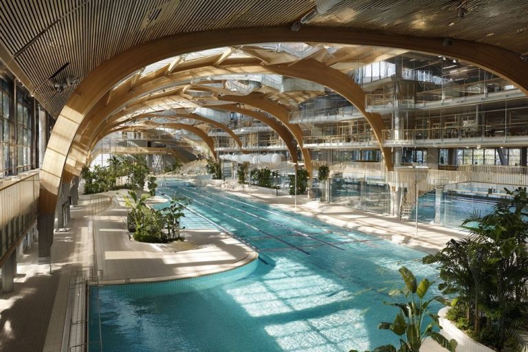 Plongez dans l'univers de la piscine Le Mans